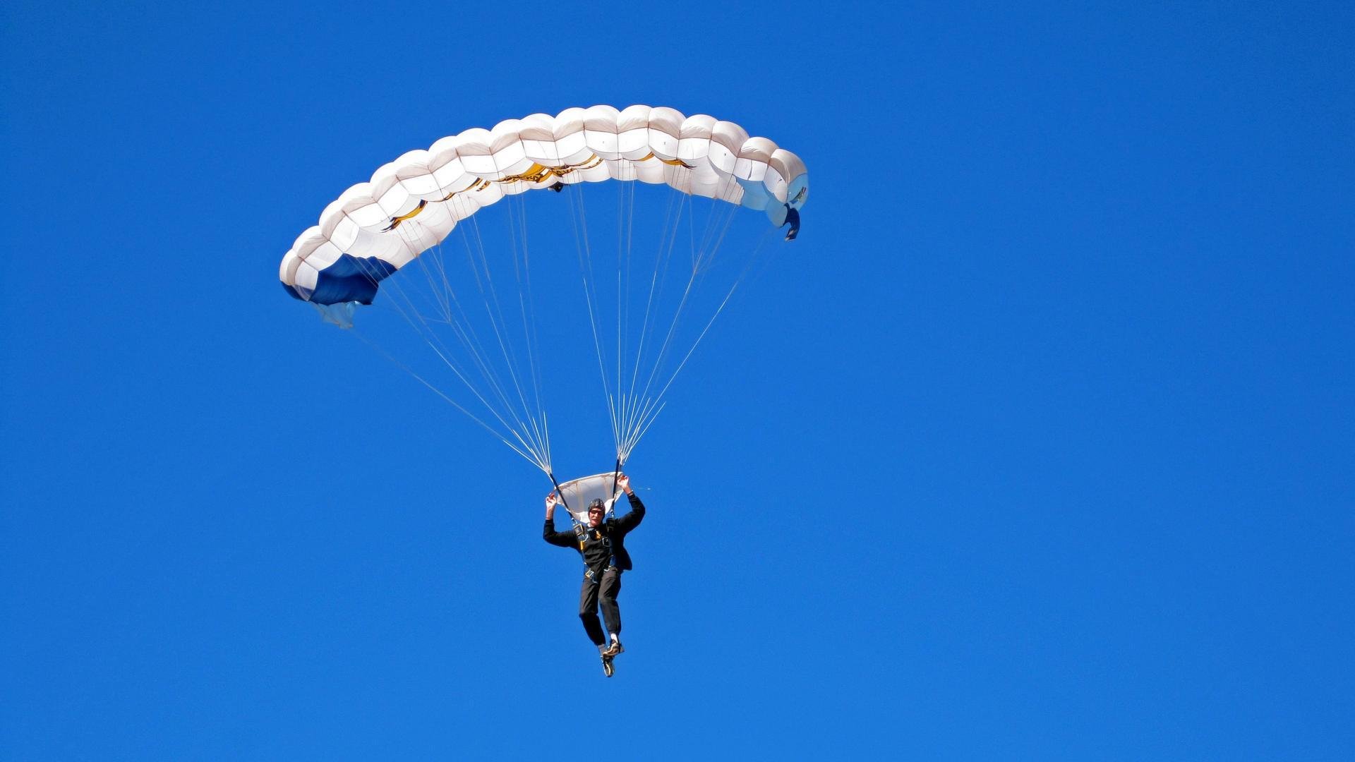 世俱杯决赛：拜仁力争续写历史，世俱杯 拜仁夺冠视频